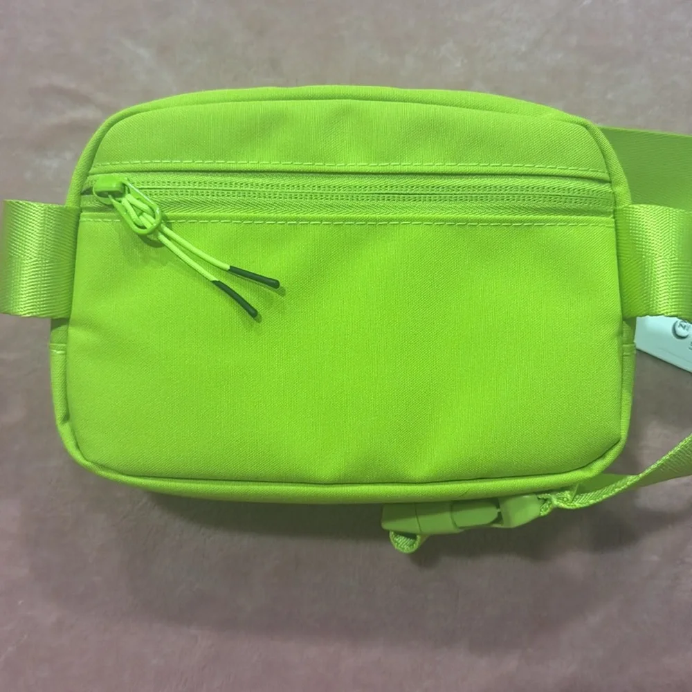 Zyia active belt bag